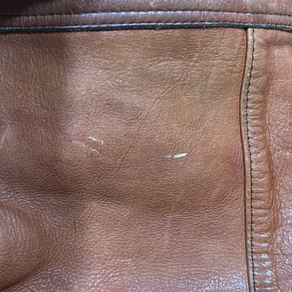 FRYE VINTAGE BROKEN IN FRYE COGNAC TOTE - Picture 10 of 12